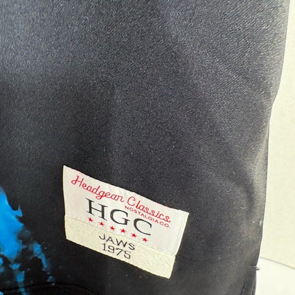 🦈 Headgear Classics x JAWS “Amity Island” Retro Jersey – Size S - Picture 3 of 4